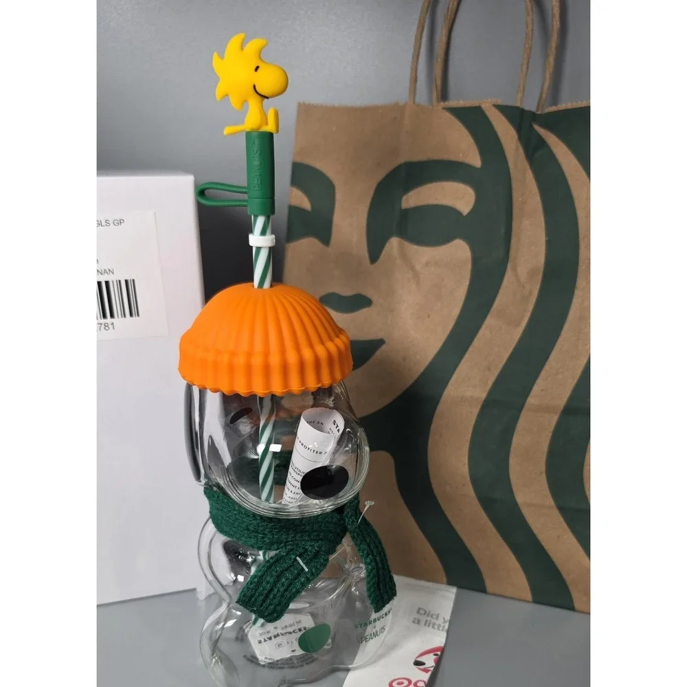 Starbucks x Peanuts Snoopy Glass Cold Cup Woodstock Topper 2026 Limited Edition